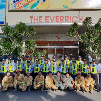  Bảo Vệ Tòa Nhà - Chung Cư