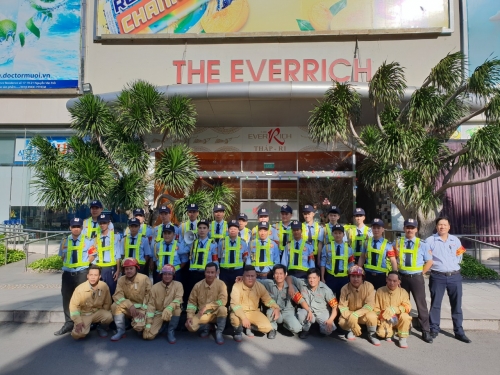  Bảo Vệ Tòa Nhà - Chung Cư